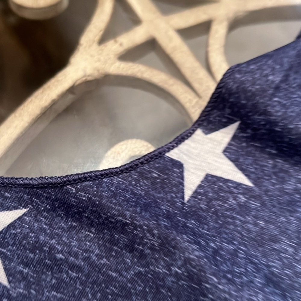AMERICAN FLAG TOP - Picture 6 of 7